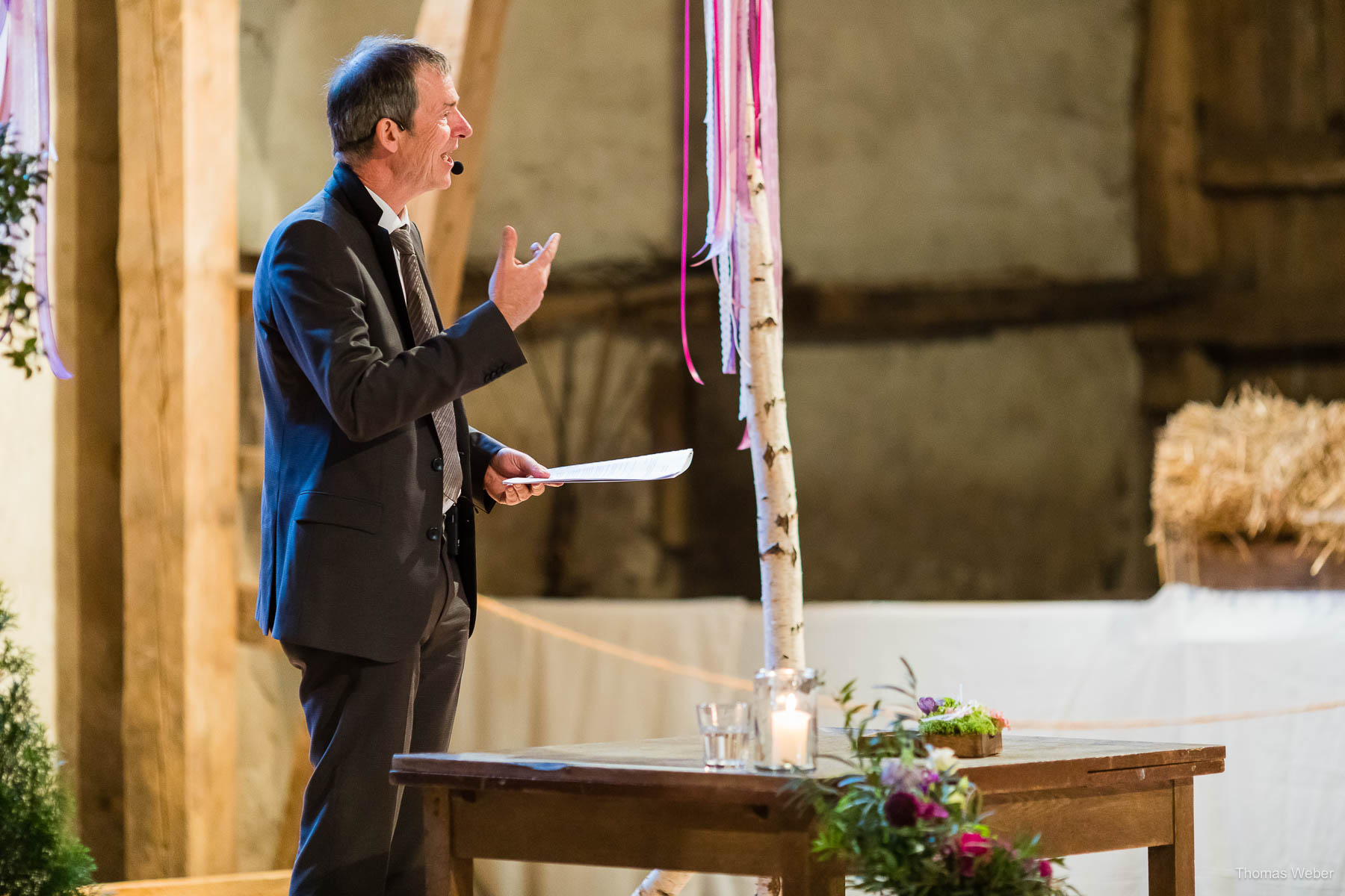 Hochzeit in der Scheune auf dem Hof Schweers, Hochzeitsfotograf Thomas Weber aus Oldenburg