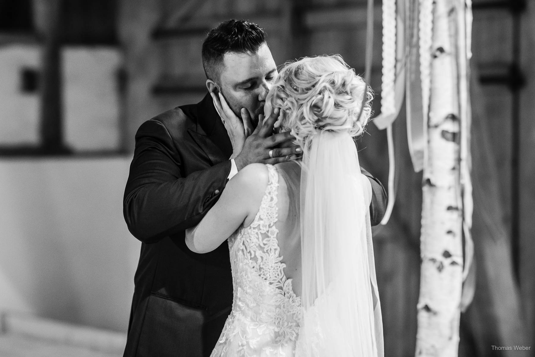 Hochzeit in der Scheune auf dem Hof Schweers, Hochzeitsfotograf Thomas Weber aus Oldenburg