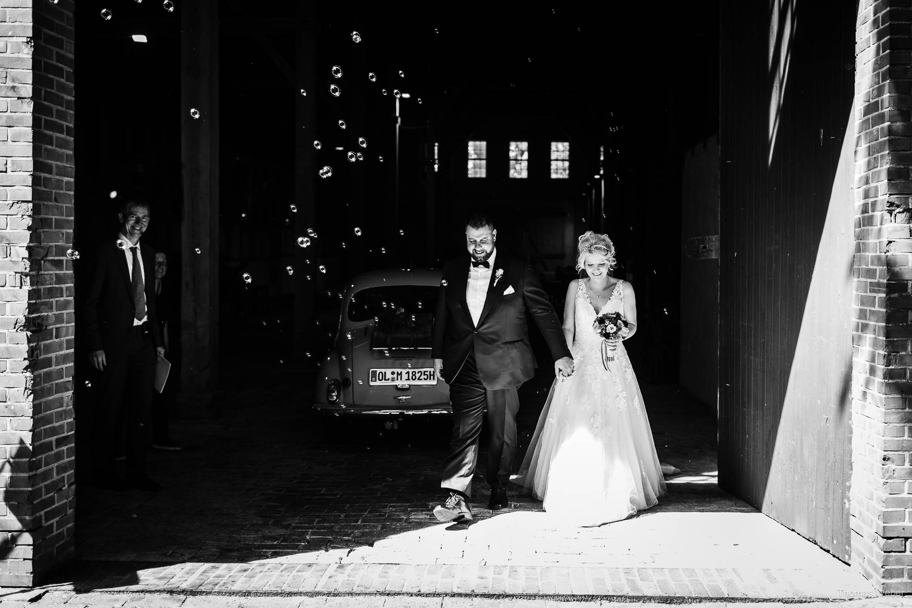 Hochzeit in der Scheune auf dem Hof Schweers, Hochzeitsfotograf Thomas Weber aus Oldenburg