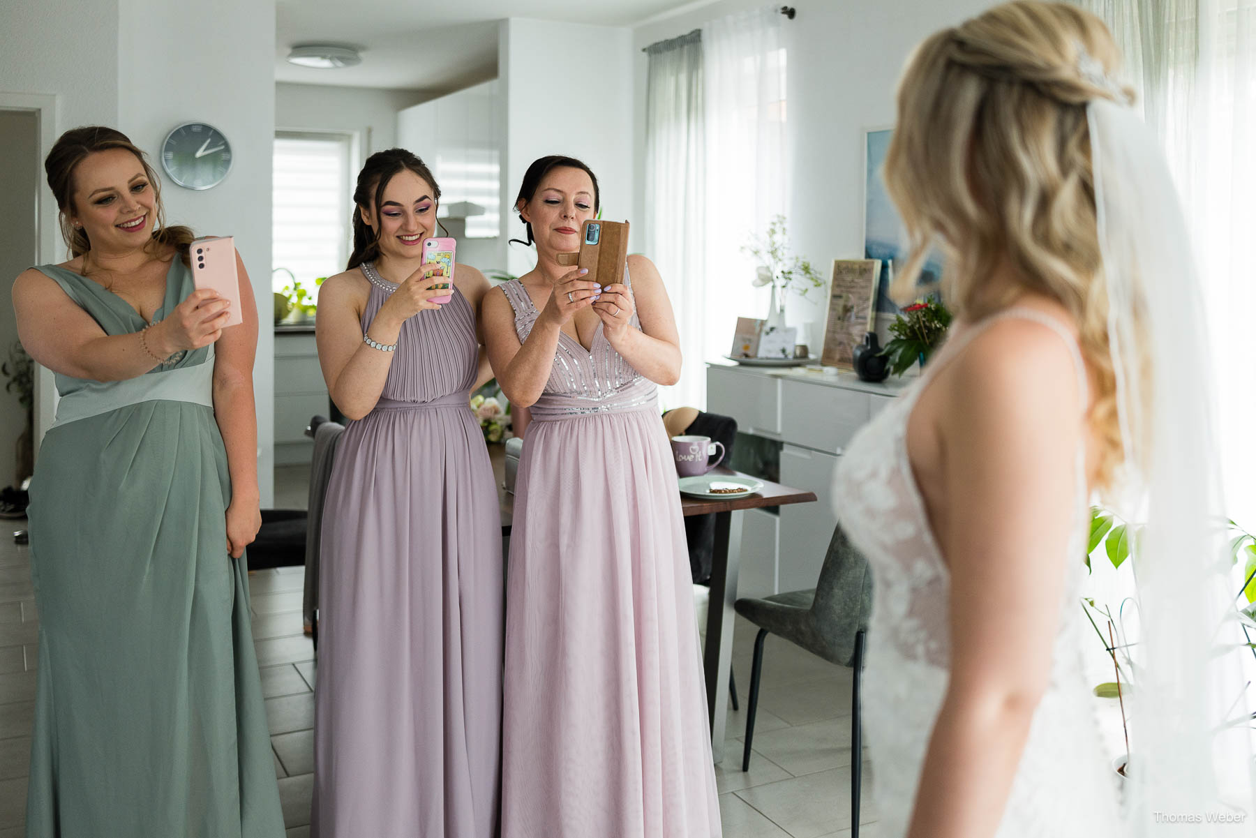 Getting Ready der Braut, Hochzeitsfotograf Thomas Weber aus Oldenburg